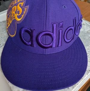 LA Lakers Adidas NBA Fitted Purple EMB Hat Men 7.5